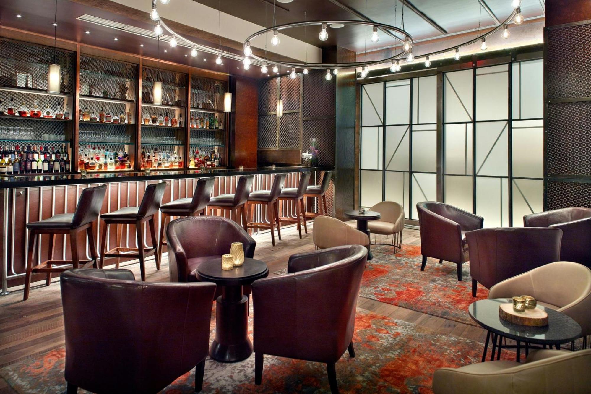 Marriott Marquis Hotel 4*